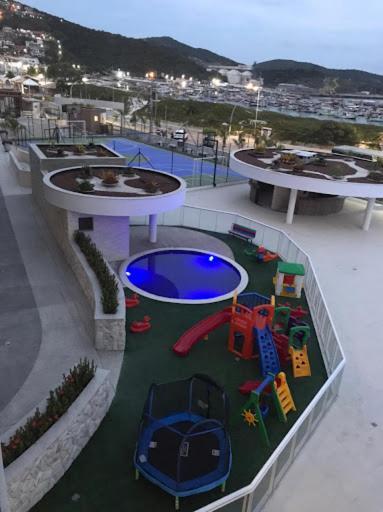 Apartamento Praia Dos Anjos 2 Vagas De Garagem E Ar-Condicionado Араял до Кабо Екстериор снимка